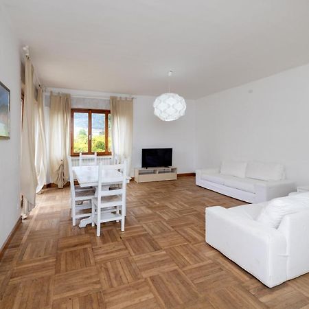 Casa Romeo Appartamento Con Posto Auto Finale Ligure Buitenkant foto