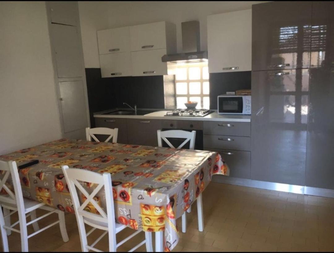 Casa Romeo Appartamento Con Posto Auto Finale Ligure Buitenkant foto