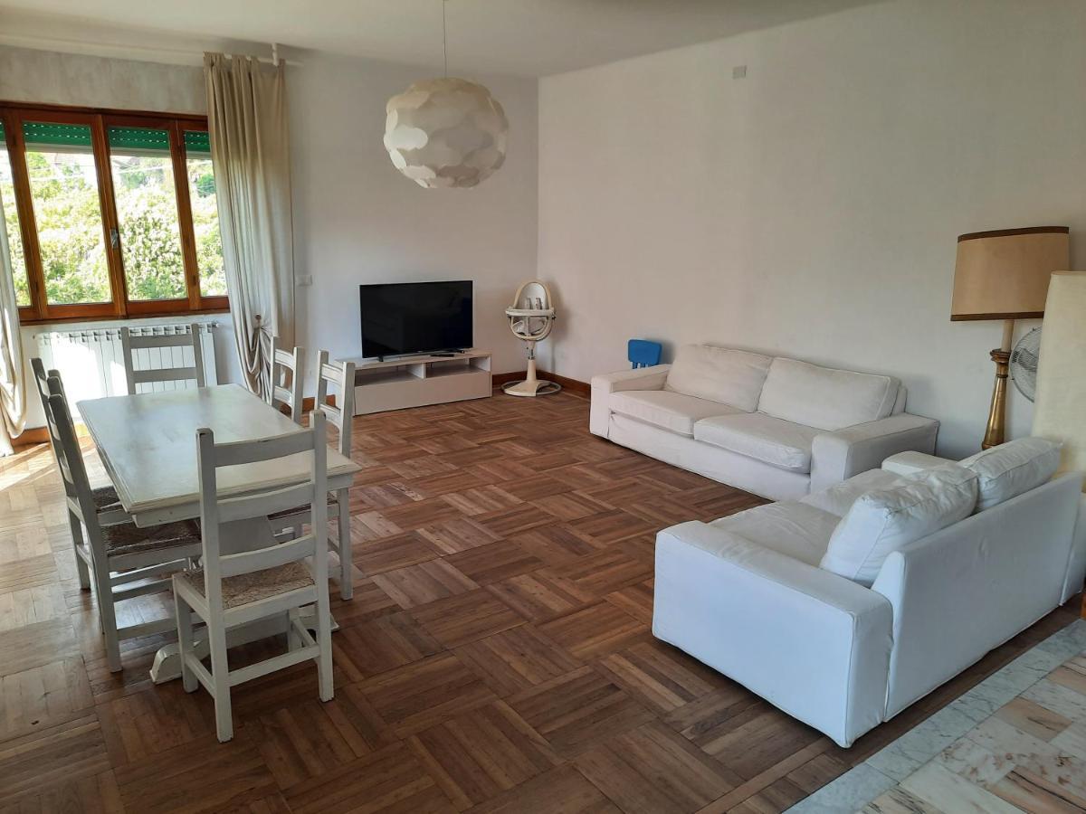 Casa Romeo Appartamento Con Posto Auto Finale Ligure Buitenkant foto