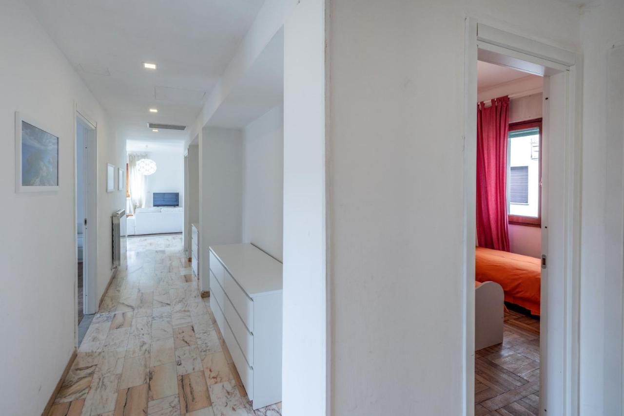 Casa Romeo Appartamento Con Posto Auto Finale Ligure Buitenkant foto