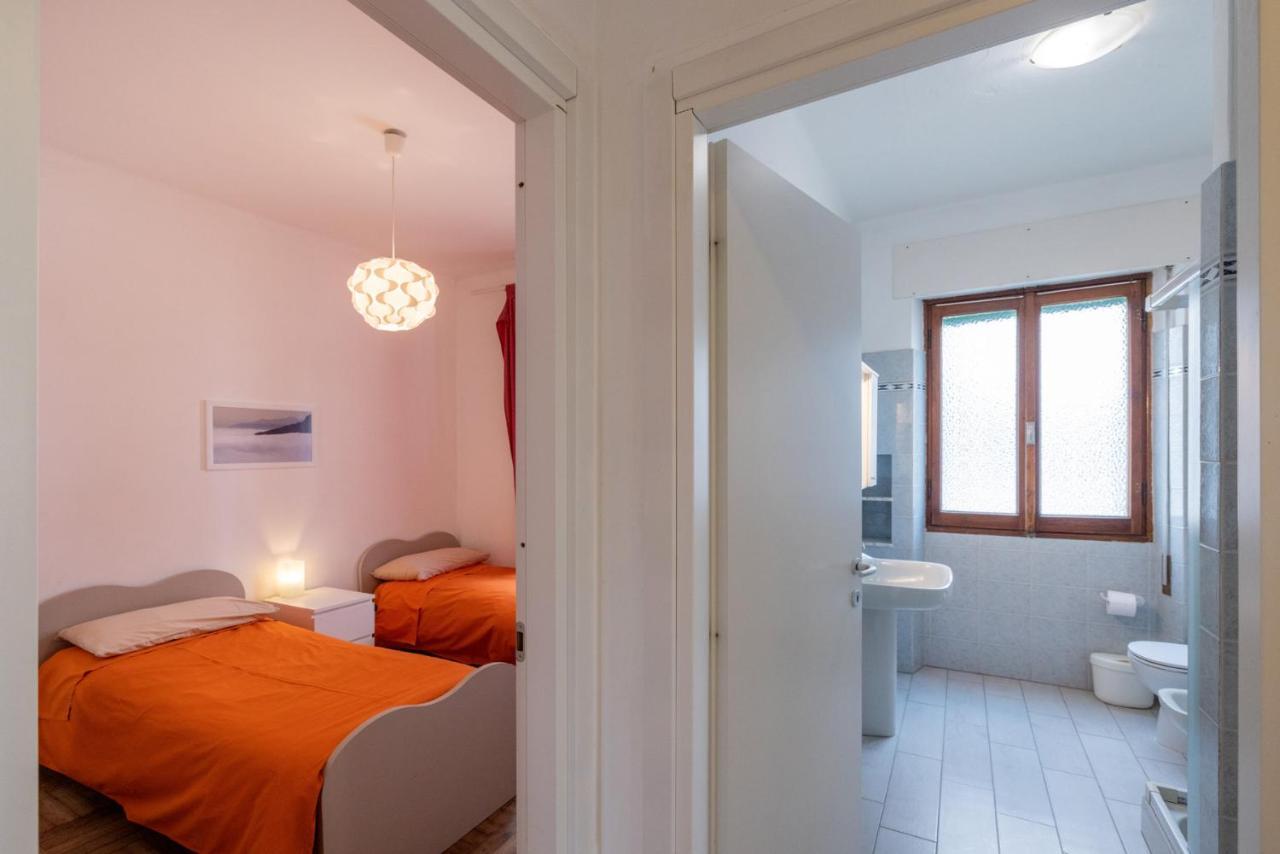Casa Romeo Appartamento Con Posto Auto Finale Ligure Buitenkant foto