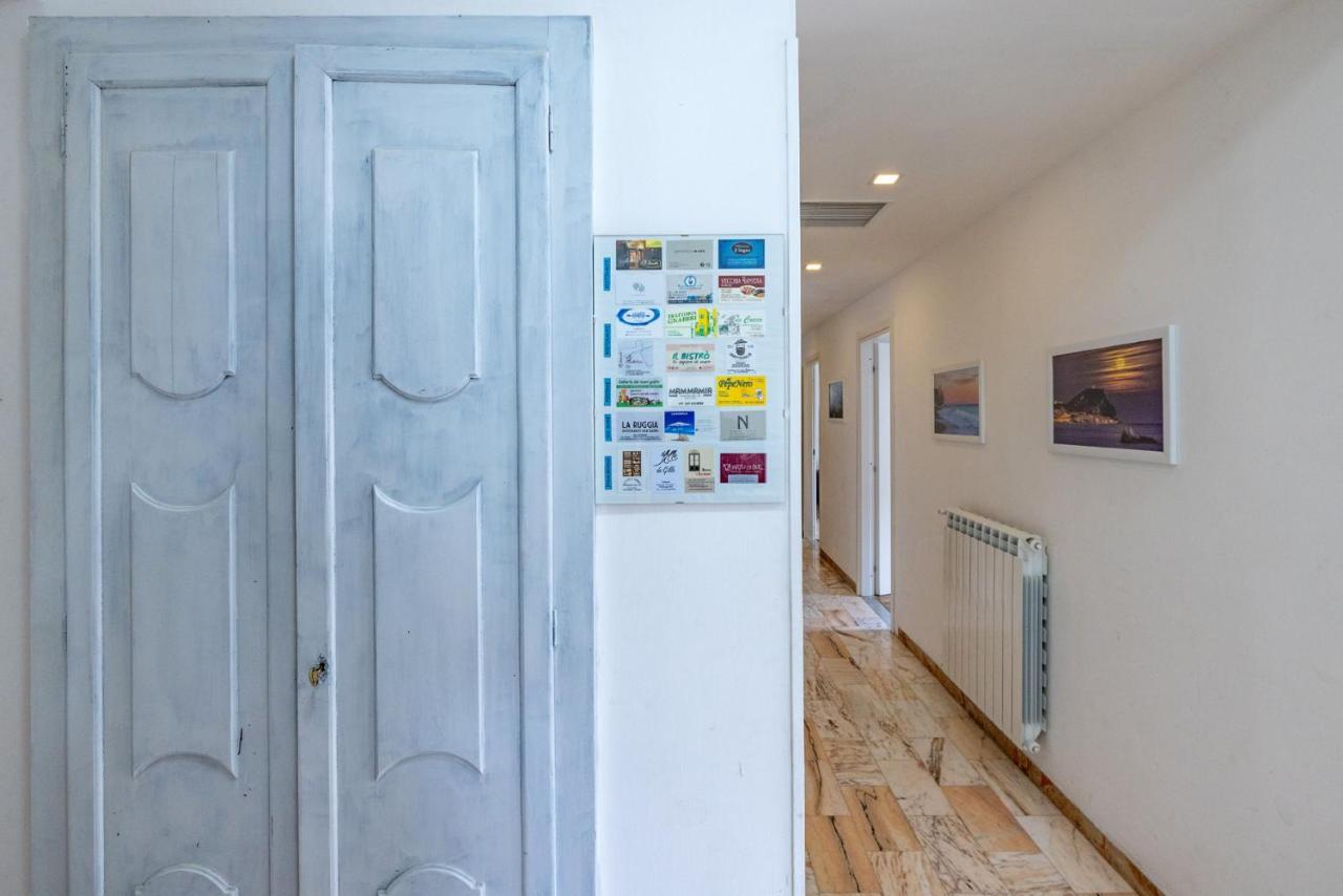 Casa Romeo Appartamento Con Posto Auto Finale Ligure Buitenkant foto