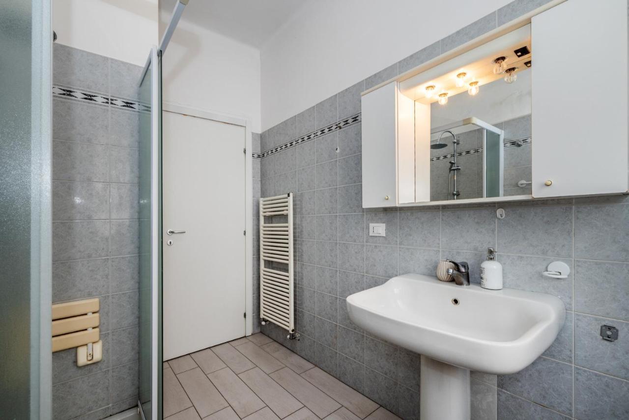 Casa Romeo Appartamento Con Posto Auto Finale Ligure Buitenkant foto